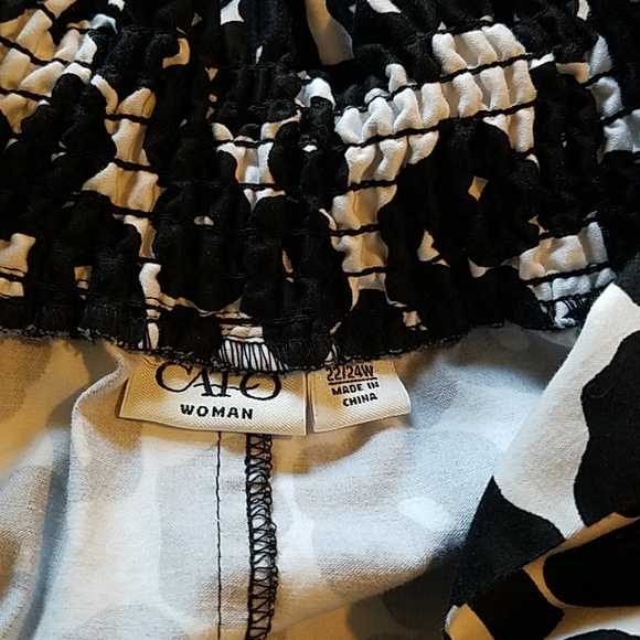 Cato Sz 22w/24w Short Jacket Black & White - Picture 2 of 4